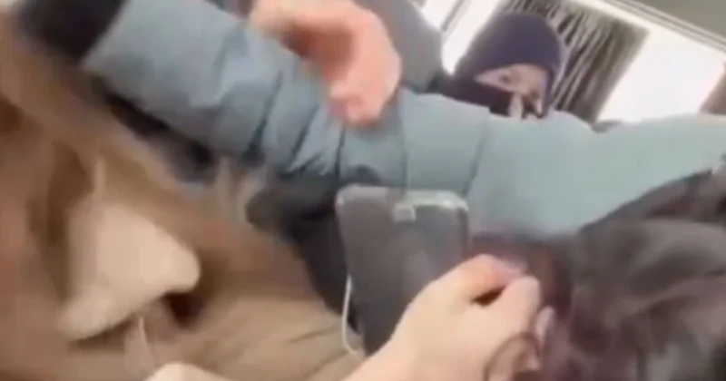 Атырауда №51 автобуста орын үшін жанжал шықты