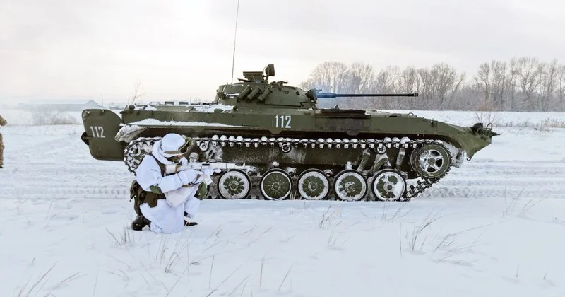 Қазақстанның әскери техника қозғалысы: Қорғаныс министрі тексеруді бастады