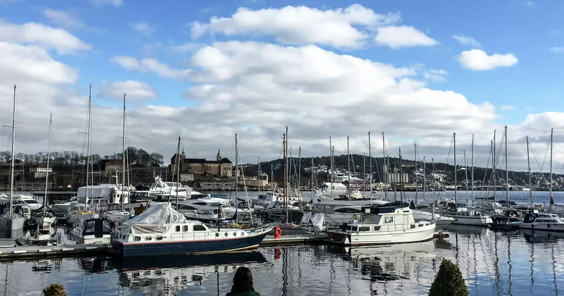 Норвегия Украинаға он миллиард доллар көлемінде әскери көмек көрсетті