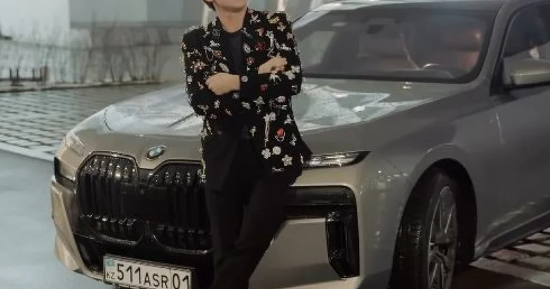 Казахстанцы заценили пиджак Кайрата Нуртаса (ВИДЕО)