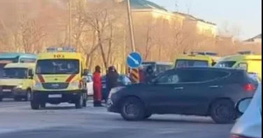 Қарағандыда жедел жәрдем көлігі апатқа ұшырады: Зардап шеккендер бар