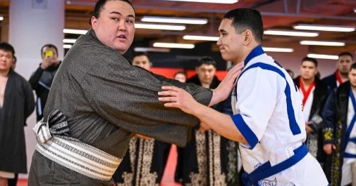 Сумода қазақ күресінің жамбас әдісін жиі қолданамын Ерсін Балтағұл