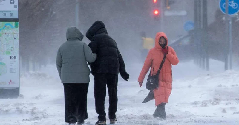 Гололед и пронизывающий ветер: погода в Астане на 17 февраля