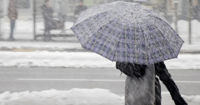 Снег на севере, дождь на юге: синоптики рассказали о погоде в Казахстане на 16 февраля