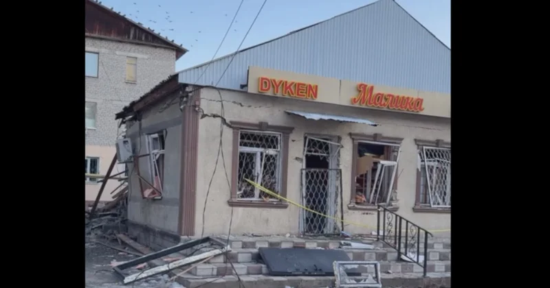 В области Жетысу в продуктовом магазине взорвался газ, пострадали трое