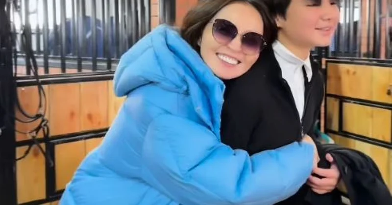 Жулдыз Абдукаримова трогательно поздравила сына с 15 летием