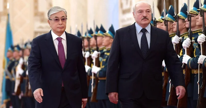 Лукашенко поздравил Токаева с успешным проведением референдума