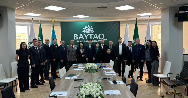 Партия Байтақ провела первое заседание Политсовета после референдума