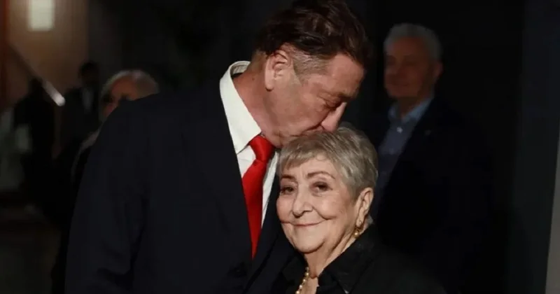 63 летний Лепс показал фото с 90 летней мамой