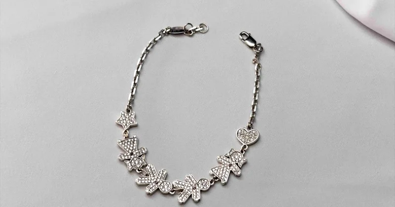 Белое золото и бриллианты: изъятые активы продали за 3,7 млн тенге в Казахстане (фото)