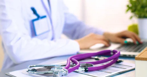 Казахстан запускает комплексный план по цифровизации и контролю качества медицины