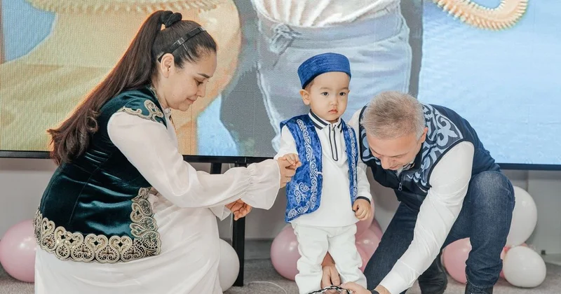 Реабилитологи центра Жулдызай помогли 300 детям сделать первые шаги