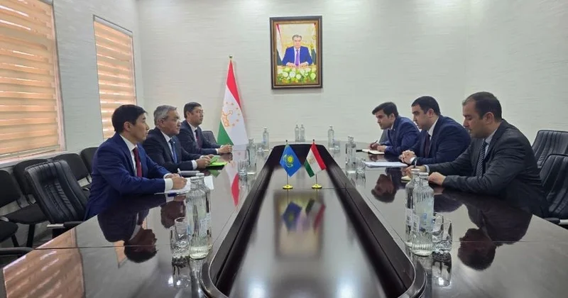 Қазақстан мен Тәжікстан тауар айналымын 2 млрд долларға арттырмақ