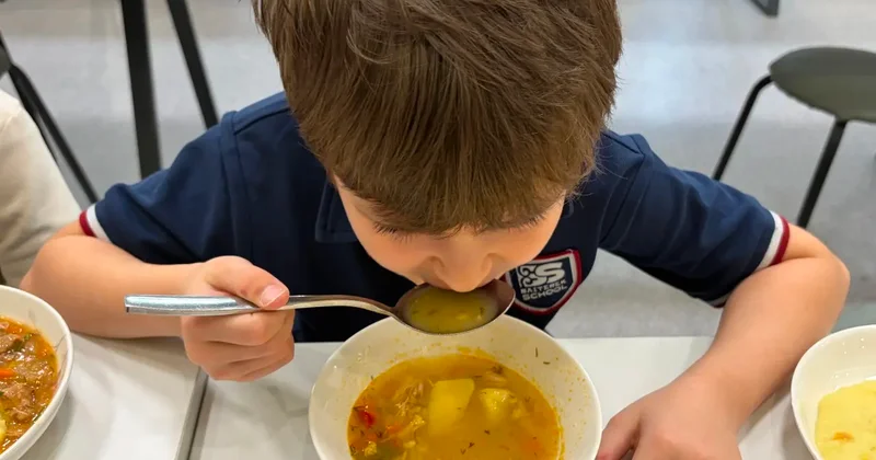 Как новые стандарты школьного питания в Казахстане сократят число детей с лишним весом