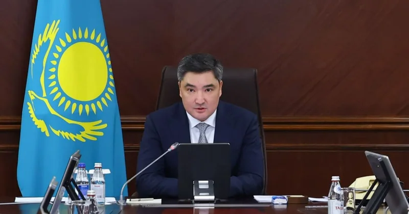 Бектенов отандастарды жаңа Конституцияның қабылдануымен құттықтады