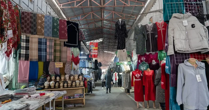 Никто без места не останется . Акимат Шымкента отреагировал на скандал вокруг рынка Алаш