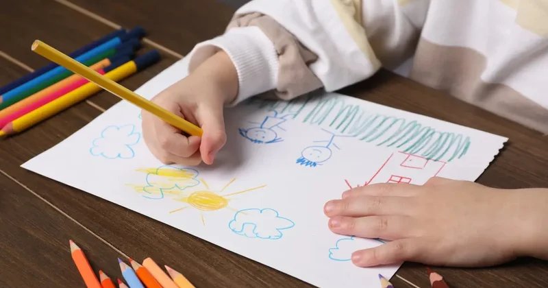 Приписки детей к кружкам: Минпросвет уверяет, что ошибки исправили, но родители говорят обратное