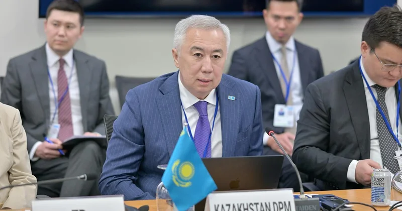 Казахстан предложил Всемирному банку провести конференцию по устойчивому экономическому росту