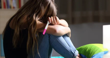 От 15 до 19 лет: Жамбылская область лидирует по числу беременностей