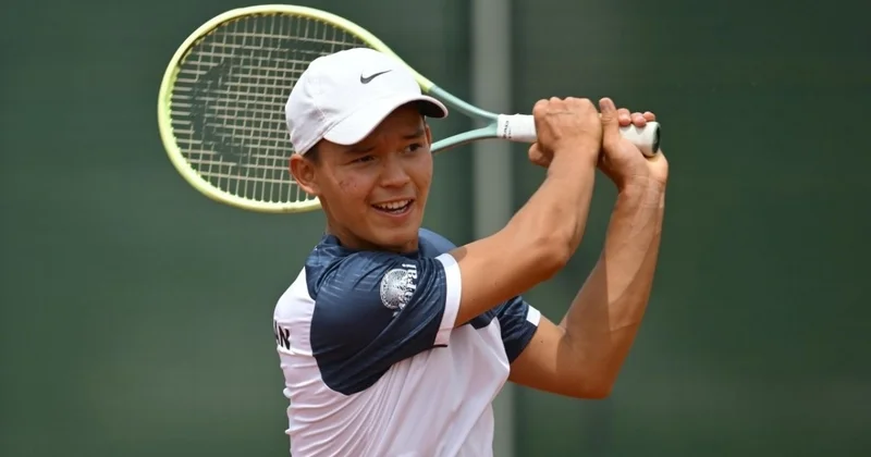 Қазақстандық теннисші жасөспірімдер арасында Франциядағы турнирдің финалына өтті