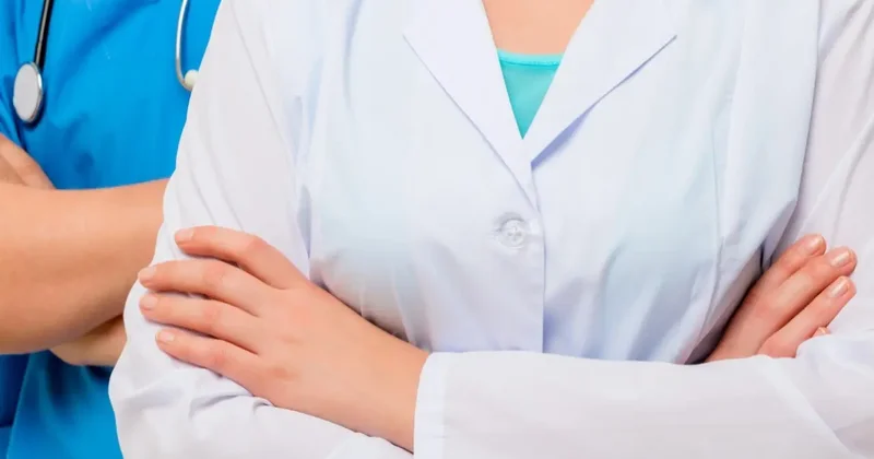 Избили врача и медсестру: троих человек задержали в Экибастузе после конфликта в больнице