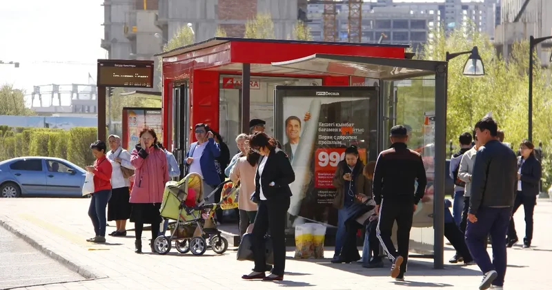 Девять автобусных остановок переименовали в Астане
