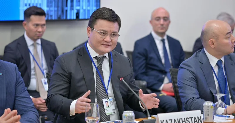 Казахстан представил повестку реформ на встречах МВФ и Всемирного банка