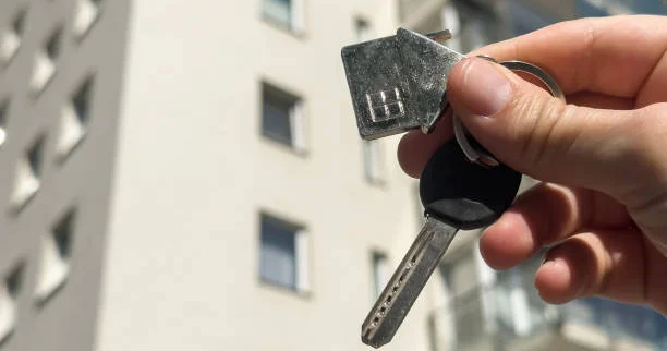 Астаналық тұрғын Қорғаныс министрлігіне қарсы сотта жеңіп шықты