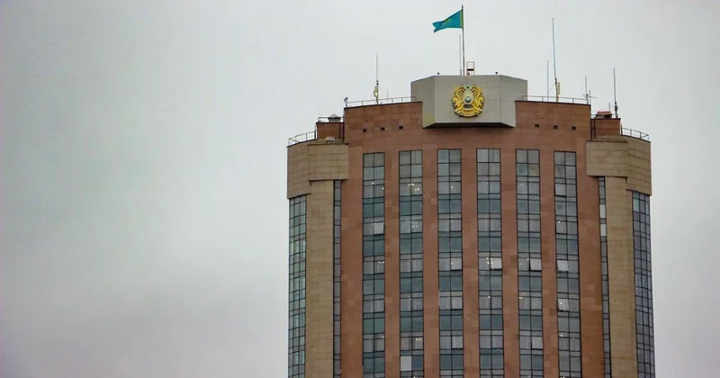 Парковка на придомовых территориях: в МВД разьяснили правила