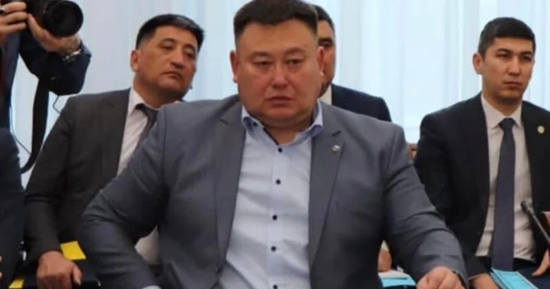 ҰҚК қызметкерлері мемлекеттік кәсіпорын басшысын қылмыс үстінде ұстады