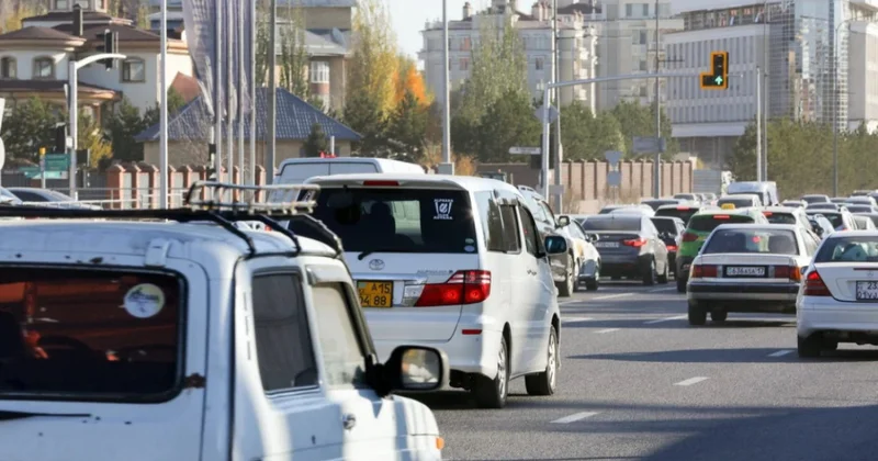 Алматыда түтіні будақтаған автокөліктерді тексеру күшейді