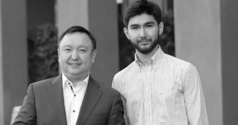 Жоқ екеніңе әлі сене алмаймын... : желіде Арман Дүйсеновтің қайтыс болған ұлына қатысты жазба тарады