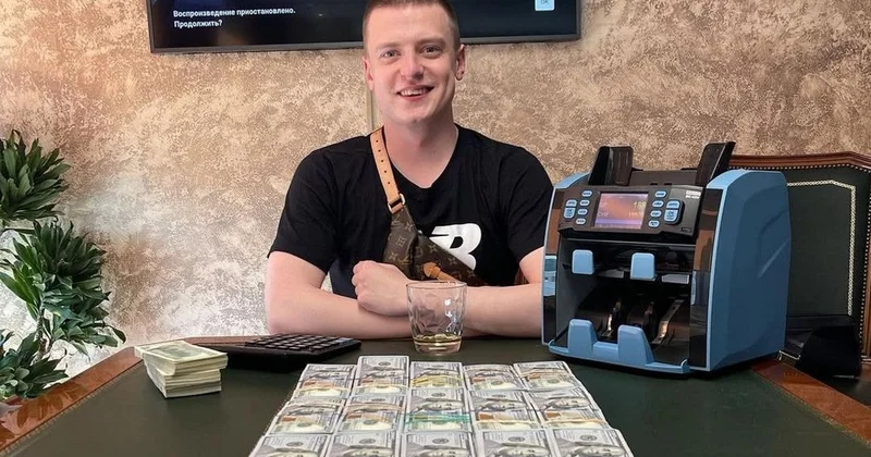 Блогера из Беларуси объявили в розыск в Казахстане