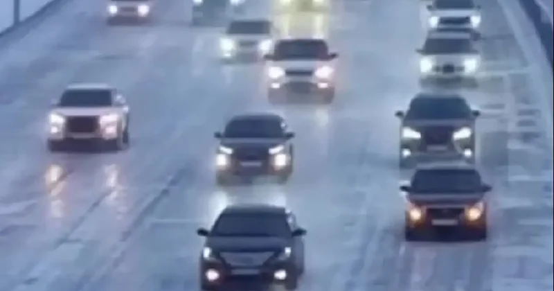 Водители требовали немедленного открытия трассы Астана Щучинск: колонну машин сопроводили