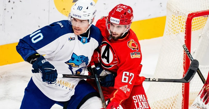 Барыс обыграл Автомобилист и вернулся в зону плей офф КХЛ