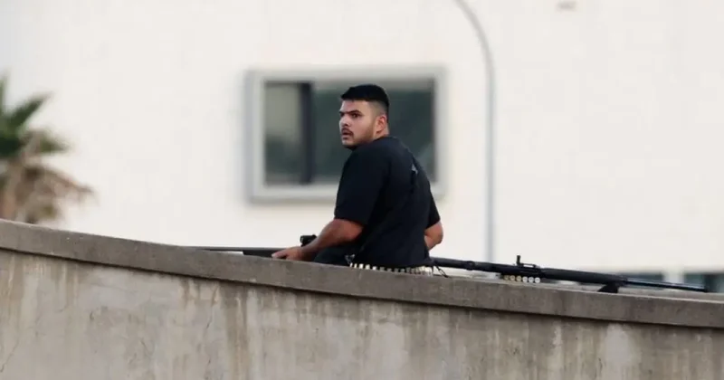 "Появится возможность допросить". Мужчина, стрелявший в людей на пляже в Австралии, вышел из комы