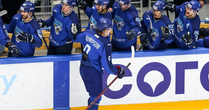 Барыс завершил домашнюю серию победой