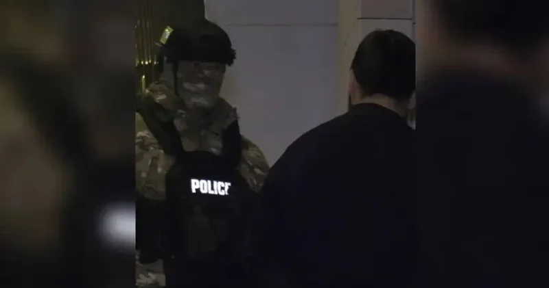 Алматыда түнгі клуб аспазы есірткі сатты деген күдікпен ұсталды