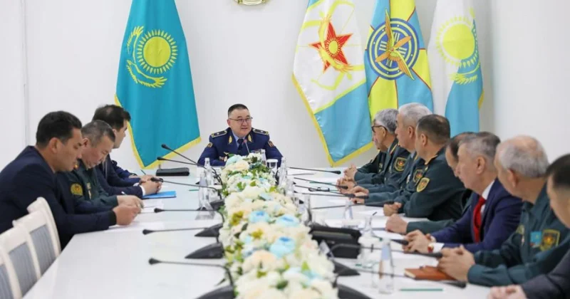 Бесплатный проезд и полевые выплаты: как Минобороны РК поддержит военнослужащих в 2026 году