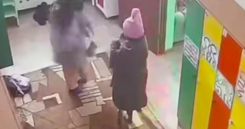 Түскі ұйқы кезінде қараусыз қалған балалар балабақшадан шығып кеткен