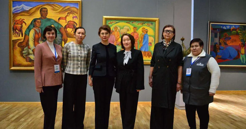 Аида Балаева посетила обновленный музей искусств Кастеева