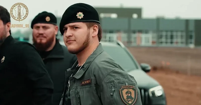 Шешенстан басшысының ұлы Адам Қадыров жол көлік оқиғасынан кейін ауруханаға жеткізілді