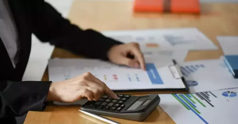 АҚШ тың алты банкі 2025 жылы акционерлерге рекордтық 140 млрд доллар қайтарды