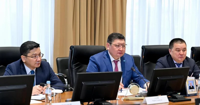 Аягөз Бақты теміржол құрылысының жүзеге асырылу барысы талқыланды