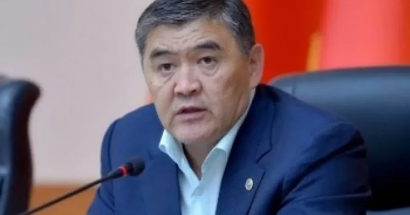 Конец тандема Сапарова и Ташиева? Что стоит за громкими отставками в Бишкеке