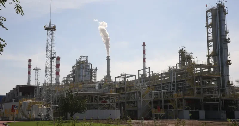 Қазақстандағы төртінші мұнай өңдеу зауыты: жоспарлар мен құрылыс мерзімі