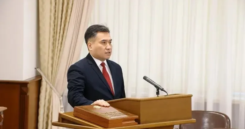 Аскарбек Ертаев Үкімет отырысында ант берді