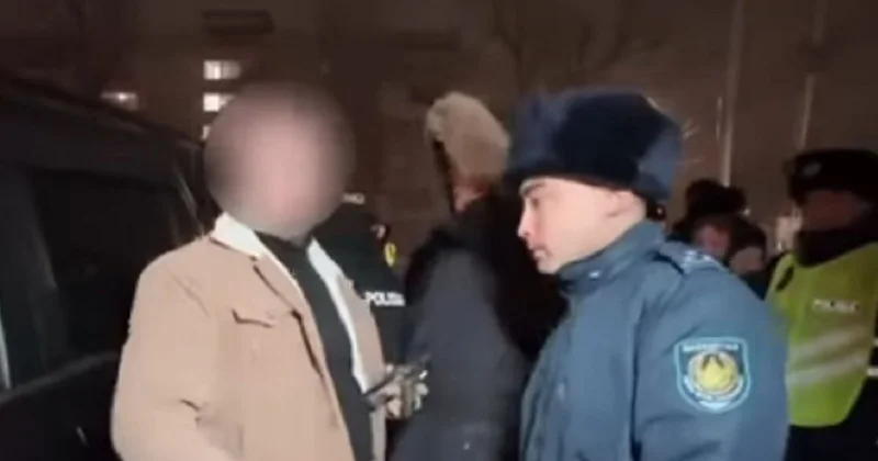 Оказал сопротивление полиции : задержание посетителя заведения сняли на видео в Алматы