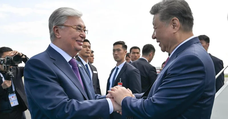 Токаев поздравил Си Цзиньпина с Новым годом по китайскому календарю