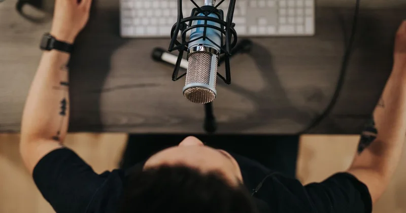 Бектенов сообщил о новых требованиях к блогерам и авторам онлайн курсов в Казахстане